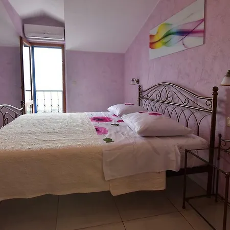 Pina In Makarska, Private Pool Villa