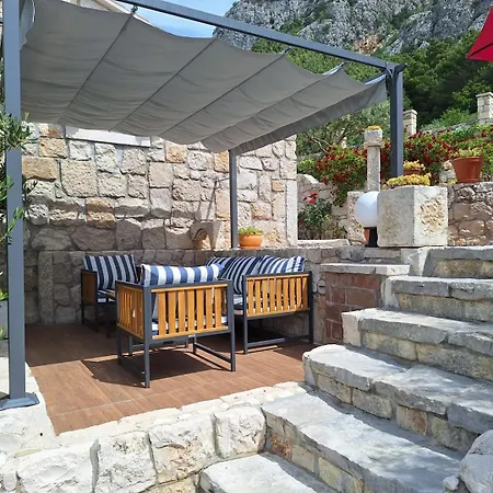 Willa Pina In Makarska, Private Pool Makarska