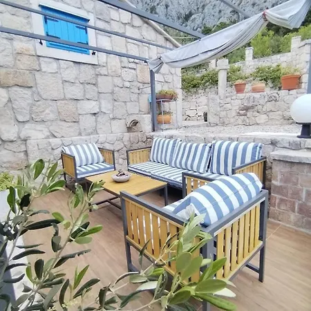 Villa Pina In Makarska, Private Pool