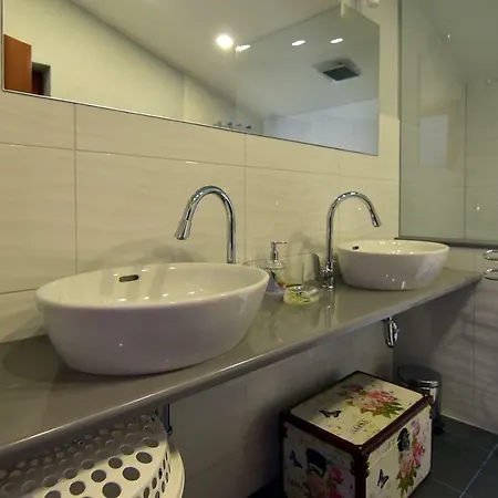 Pina In Makarska, Private Pool Villa *