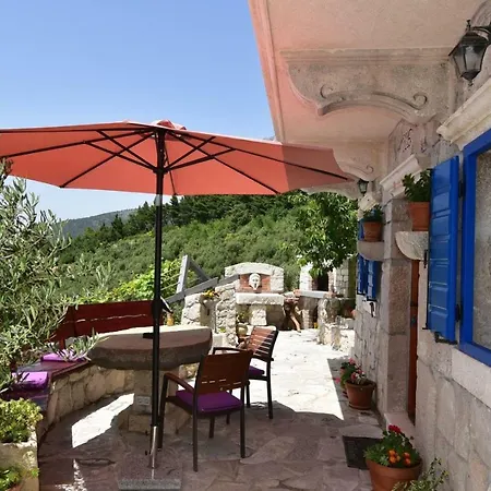 Pina In Makarska, Private Pool
