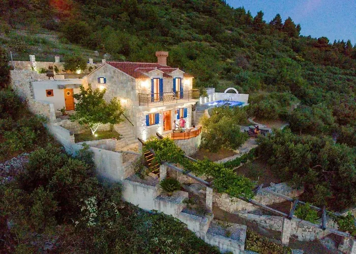 Pina In Makarska, Private Pool