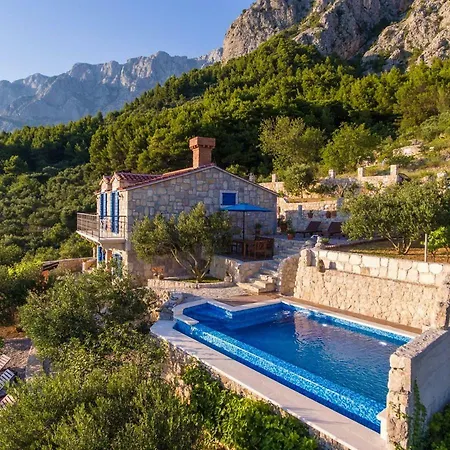 Pina In Makarska, Private Pool