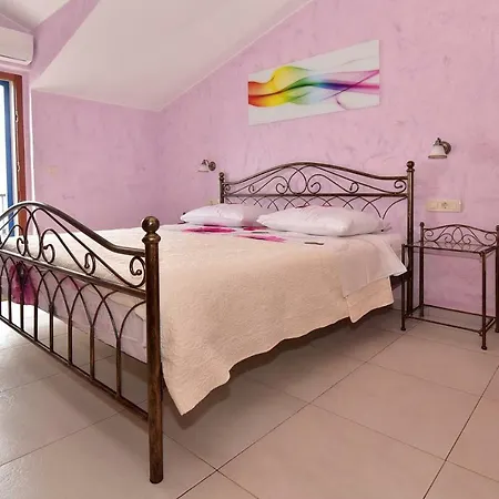 Pina In Makarska, Private Pool Μακάρσκα